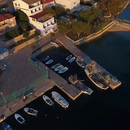 Demi Appartement Miškovići