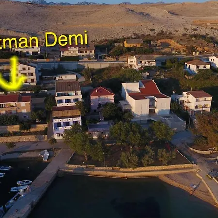 Lejlighed Demi *